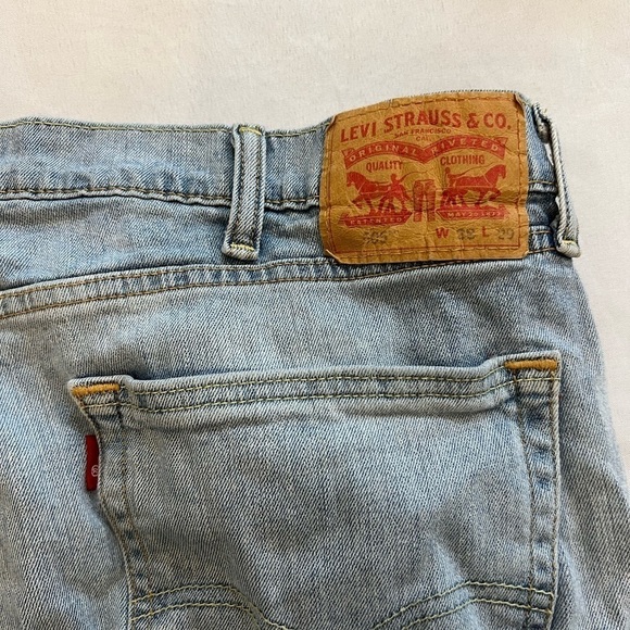 LEVI’S Men’s 505 Relaxed Fit Jeans, Size 38 x 29. - Picture 3 of 7